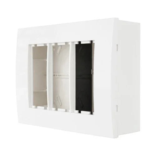 עמדת NISKO OFFICE על הטיח לבן 6 מודול, ללא אביזרים - אור שי סיטונאות חשמל בע״מ