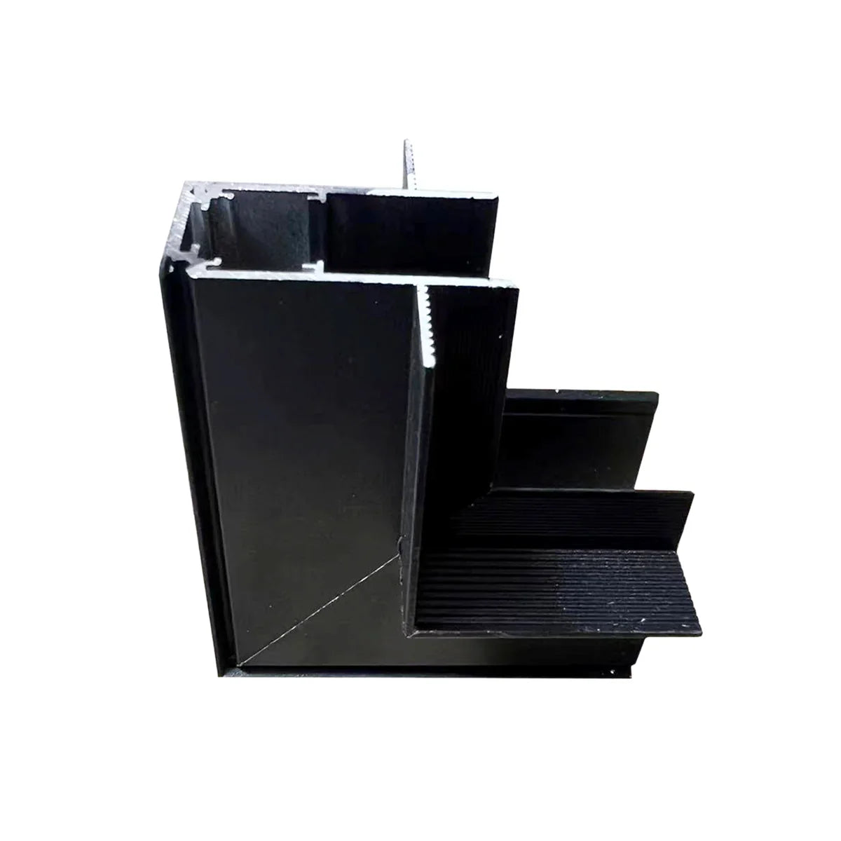 ענבל מחבר זוית קיר תקרה – שקוע-00 - אור שי סיטונאות חשמל בע״מ