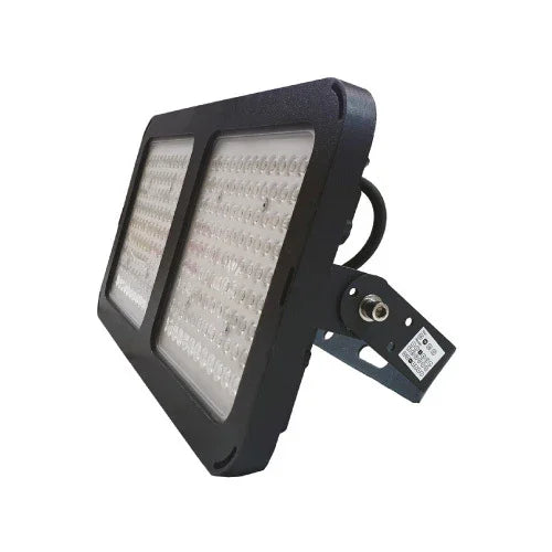 דגם הוריקן-פנס הצפה מקצועי שחור 200W זוית 60 TekTonix - אור שי סיטונאות חשמל בע״מ