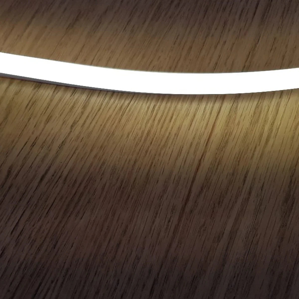 חבל אור ניאון FLEX LED 230V-17 11-אור טבעי-230V - אור שי סיטונאות חשמל בע״מ