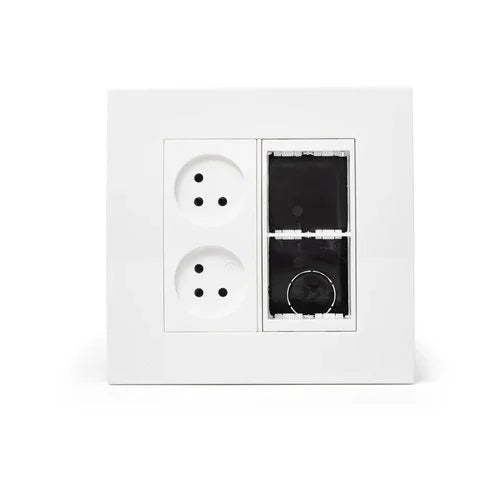 עמדת NISKO OFFICE תחת הטיח 4 מודול, 2 שקעים ומתאם ג - אור שי סיטונאות חשמל בע״מ