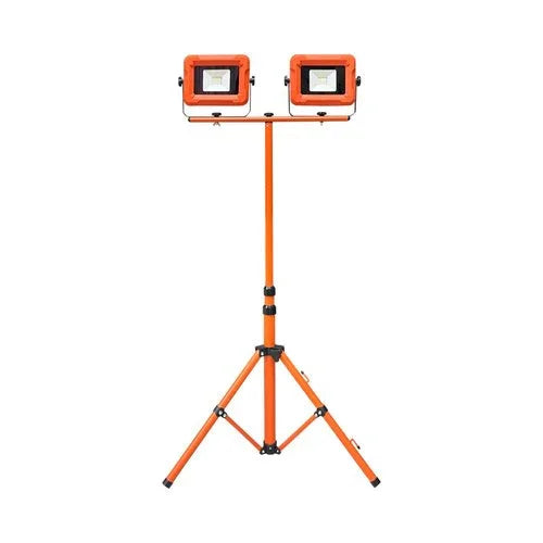 פנסים נטענים WORKER ACT 2X20W IP54 כולל חצובה אור קר - אור שי סיטונאות חשמל בע״מ