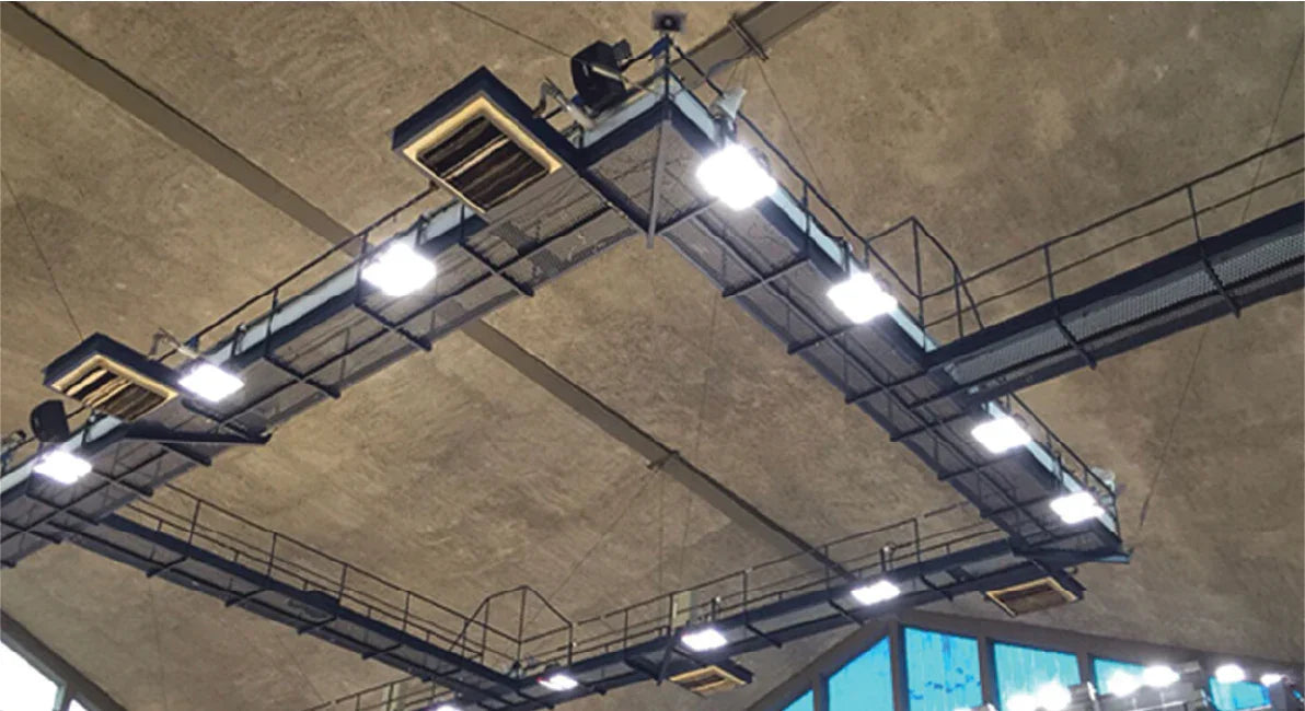 דגם הוריקן-פנס הצפה מקצועי שחור 400W זוית 30 TekTonix - אור שי סיטונאות חשמל בע״מ