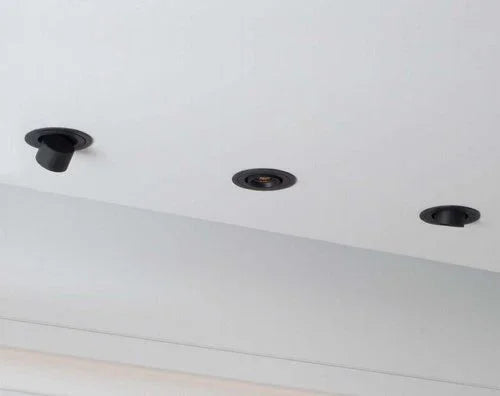 שקוע תקרה שחור FLAME 10W 90mm אור חם - אור שי סיטונאות חשמל בע״מ