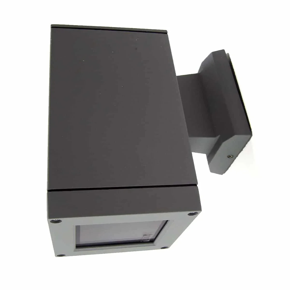 בודפשט 1 175-200 108-02 - אור שי סיטונאות חשמל בע״מ