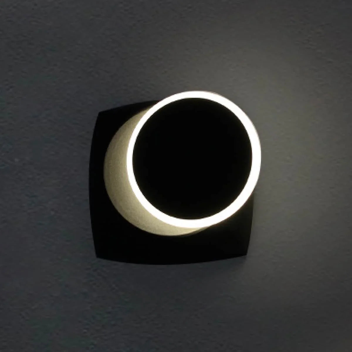 ליאו מרובע-80 140-SQ-00 - אור שי סיטונאות חשמל בע״מ