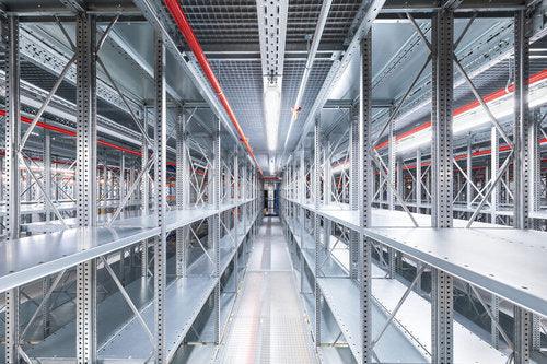 הרמטי פיבר לבן LEDVANCE DAMP PROOF 32W IP65 אור קר - אור שי סיטונאות חשמל בע״מ