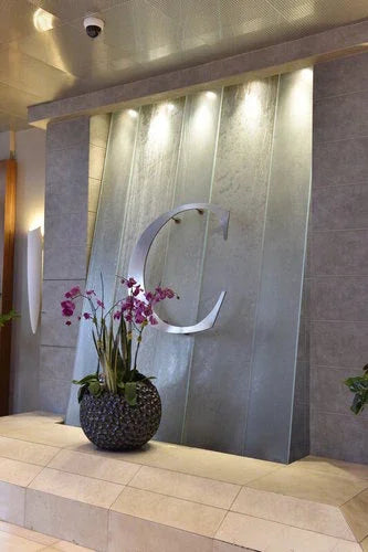 שקוע לבן מתכוונן LEDVANCE 8W אור חם - אור שי סיטונאות חשמל בע״מ