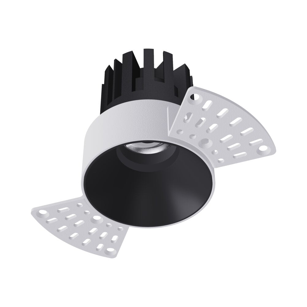שקוע תקרה לבן/שחור TRIMIX 7W IP44 3CCT