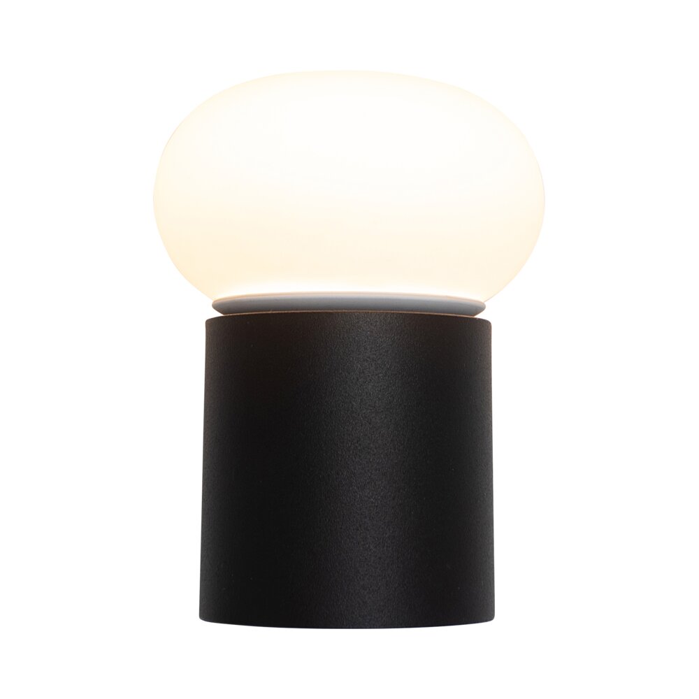מנורת קיר גוף שחור HELIX 5W IP54 אור חם