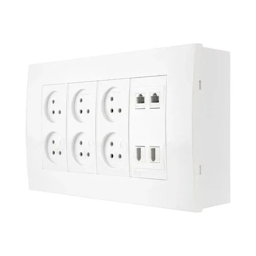 עמדת NISKO OFFICE על הטיח לבן 8 מודול, 6 שקעים, 2 מחשב 2 טלפון - אור שי סיטונאות חשמל בע״מ