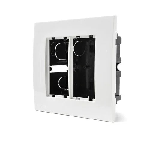 עמדת HOME & OFFICE תחת הטיח 4 מודול, ללא אביזרים - אור שי סיטונאות חשמל בע״מ