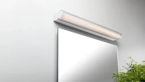 תאורת מראה גוף לבן LAKE IP44 18W אור חם - אור שי סיטונאות חשמל בע״מ